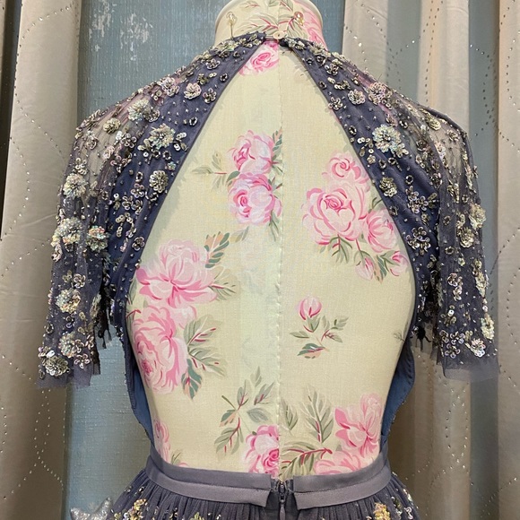 Needle & Thread Comet floral embellished open back midi dress. STYLE#211117202 - Picture 6 of 10